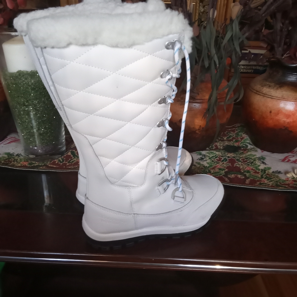 Bearpaw winter boots